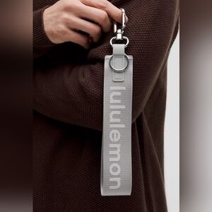 Lululemon Never Lost Keychain Silver Drop